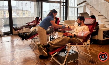 У Франківському драмтеатрі вперше провели день донації крові