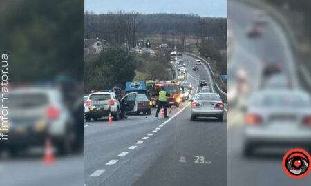 На Франківщині у селі Павлівка трапилася ДТП з потерпілою (ФОТО)