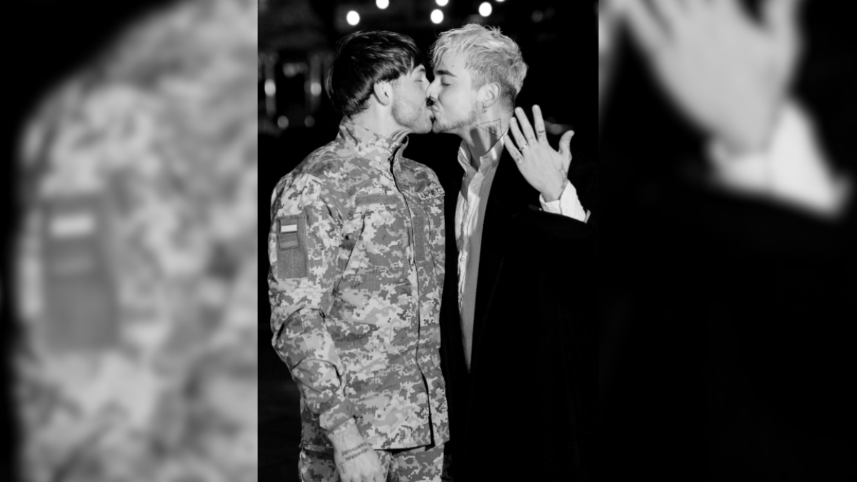  Melovin заручився на Майдані Незалежності