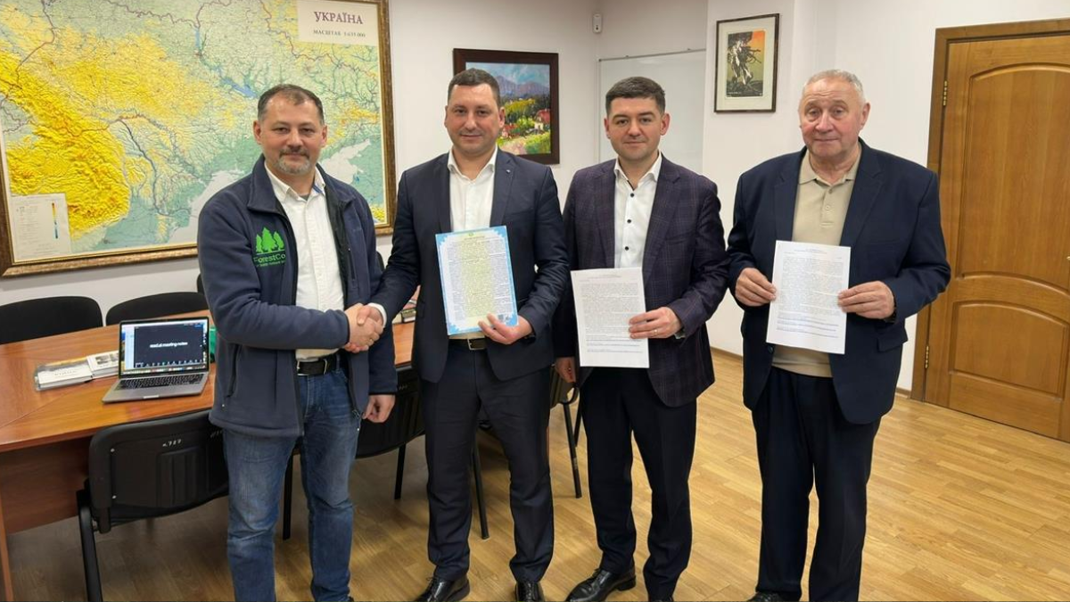 Підписання акту передачі приватної ділянки до природно-заповідного фонду