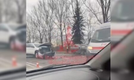 На вулиці Тисменецькій у Франківській ТГ сталася ДТП з постраждалим