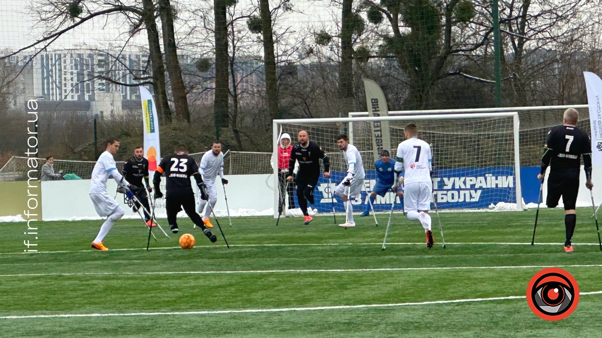 «Бартка» та «Дніпро Честь» на полі