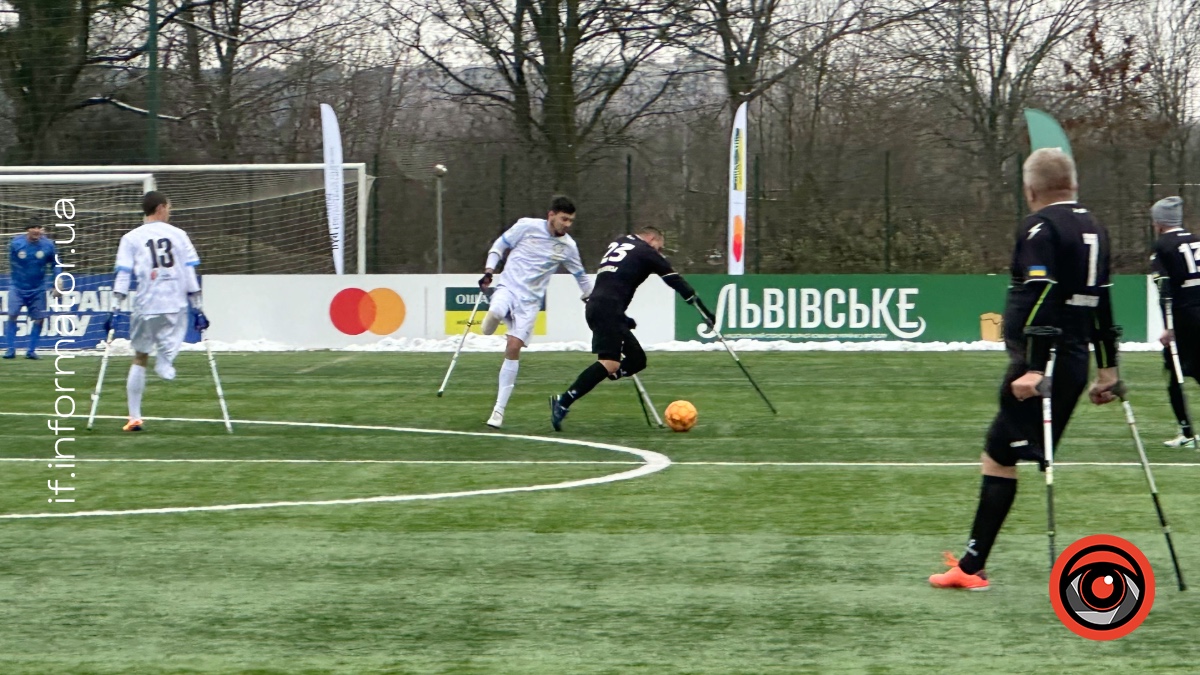 «Бартка» та «Дніпро Честь» на полі