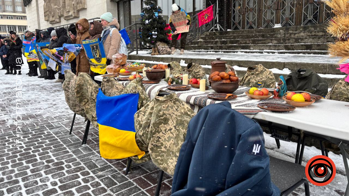 У Франківську відбулася акція-нагадування про безвісти зниклих та полонених