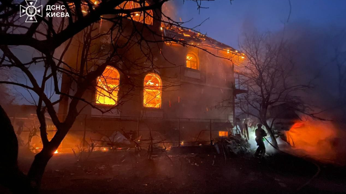 27 грудня під час російської атаки на Київ мешканець Івано-Франківщини отримав осколкові поранення спини