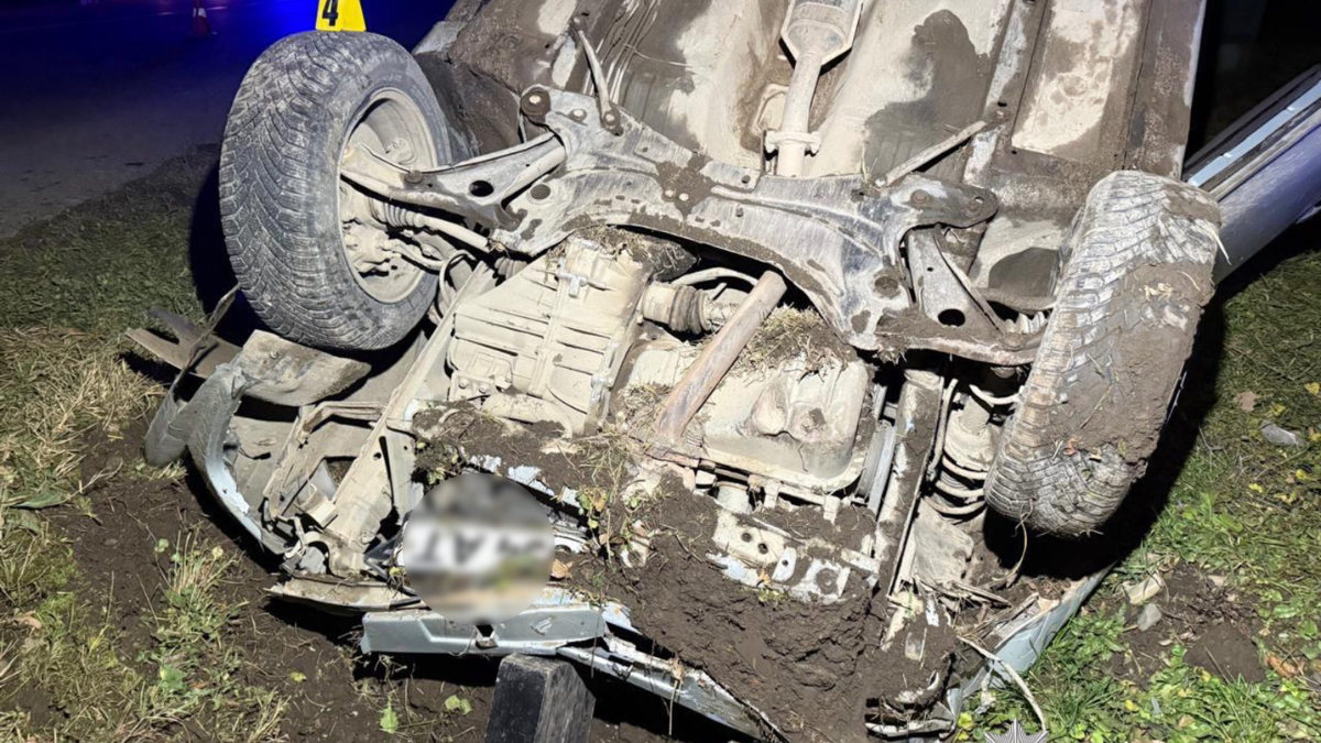 На Прикарпатті внаслідок ДТП загинув керманич