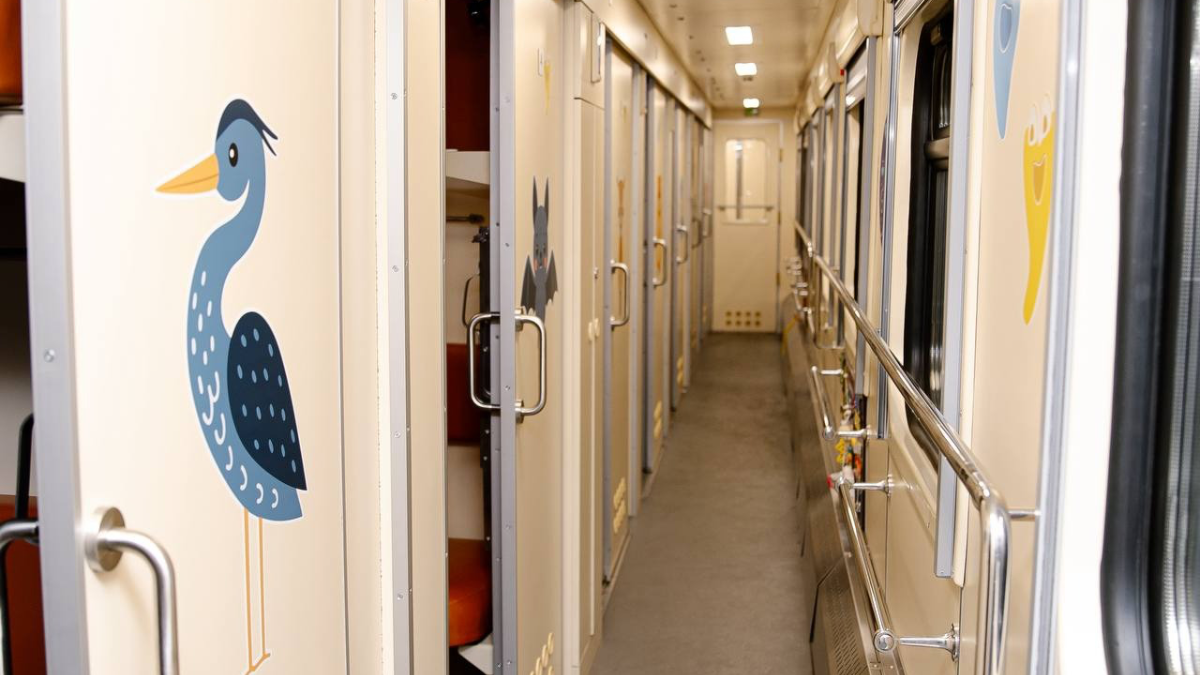 Дитячі вагони