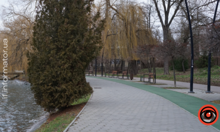 Свята 30 грудня