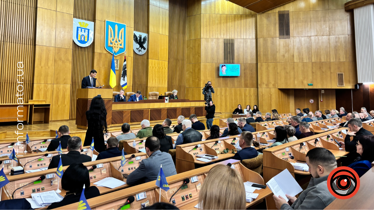 9 грудня до Івано-Франківської обласної ради включили двох нових депутаток: Віталію Васильчук та Галину Ляхович