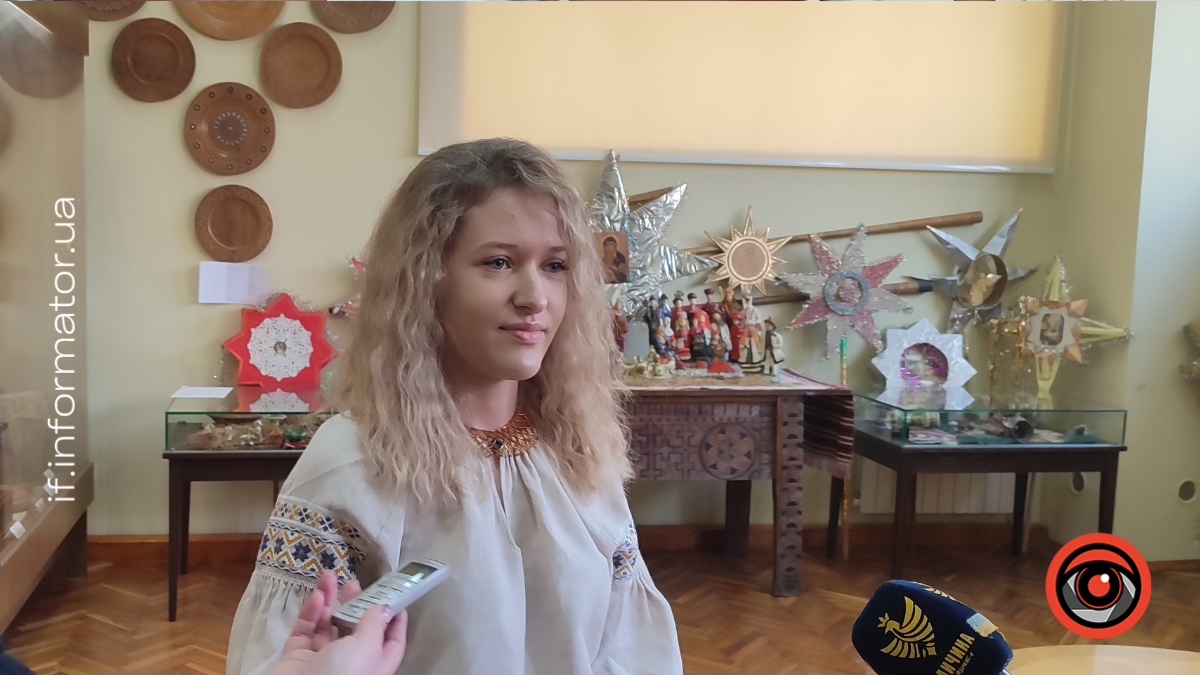 Каріна Дмитрик - майстриня, учениця Марії Чулак