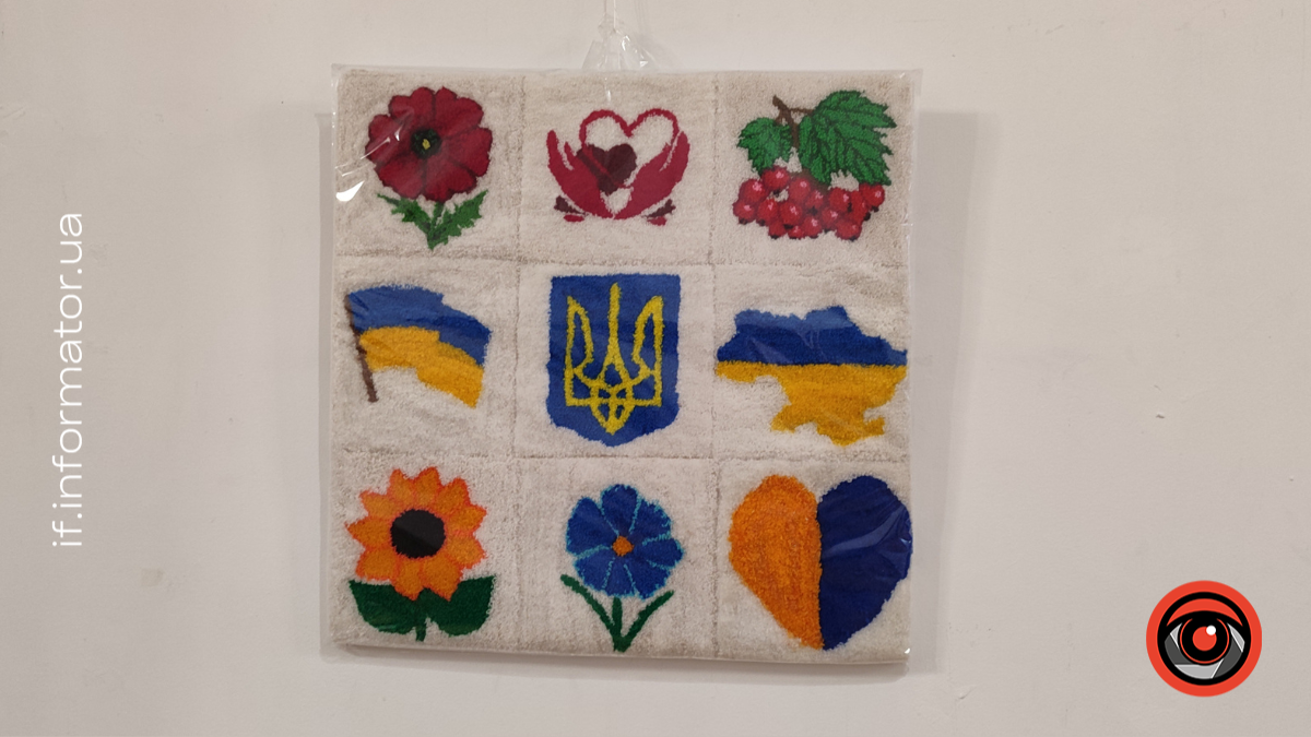 Презентація виставки «Коли у серці творчість, а в душі завжди тепло»