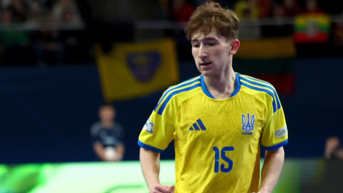 Прикарпатець Ілля Приходько у складі збірної України з футзалу вийшов до чвертьфіналу чемпіонату Європи
