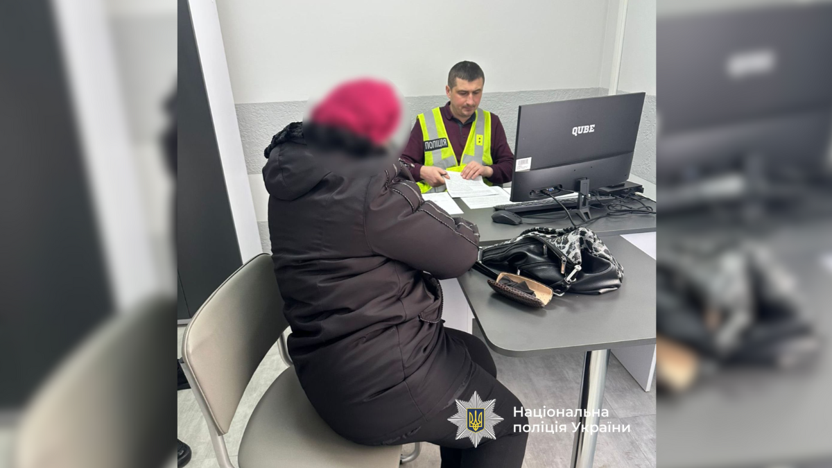 У Яремче працівників вокзалу підозрюють у привласненні коштів за зберігання багажу у камерах схову