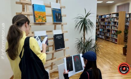 Що читають книжкові клуби Івано-Франківська у січні