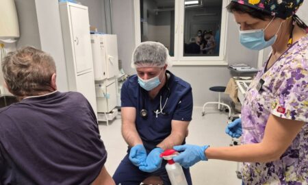 В Івано-Франківську прооперували чоловіка з інфекційним ускладненням легень