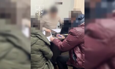 Привласнив 2,7 млн грн допомоги родині загиблої захисниці «Азовсталі»: на Прикарпатті викрили злочин