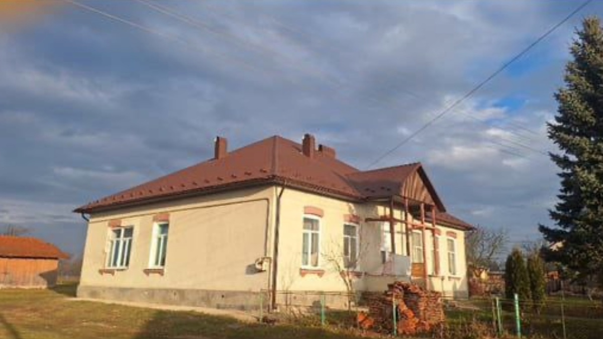 На Прикарпатті облаштовують тимчасові помешкання для ВПО