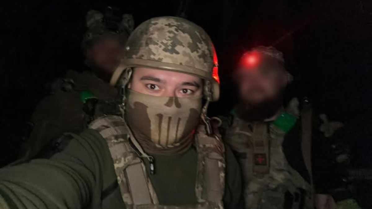 «Тут знаходиш себе справжнього»: пілот FPV на псевдо «Космос» із 102 бригади ТрО рятує побратимів з піхоти