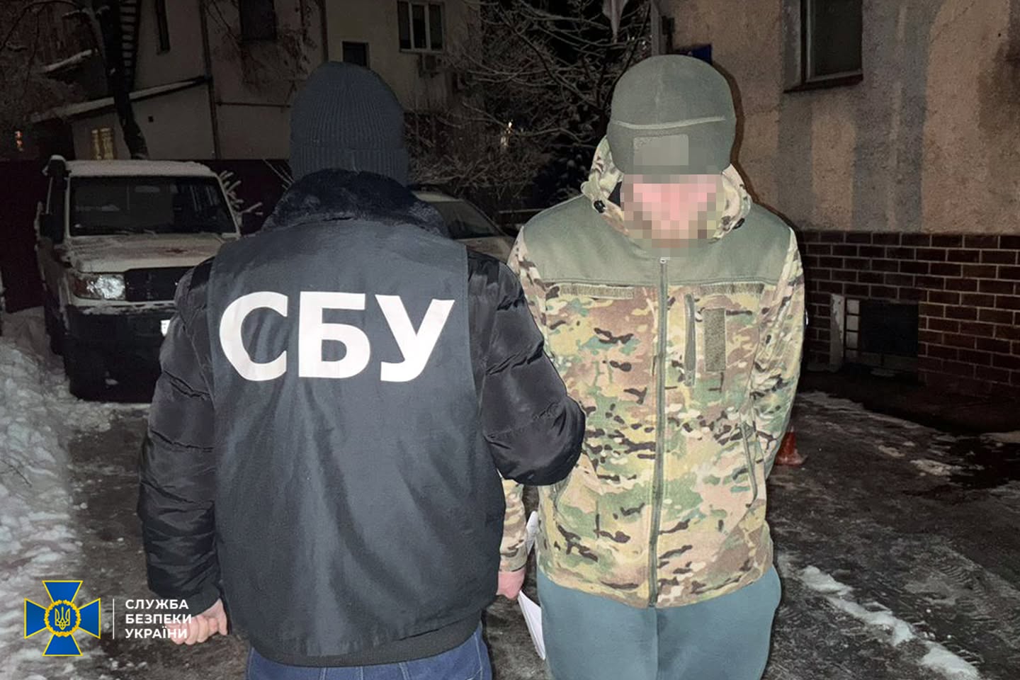 СБУ Франківщини затримала прикордонника, який допоміг військовозобов'язаному потрапити до Румунії