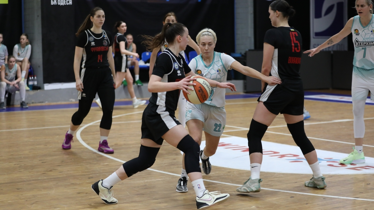 Баскетболістки «Франківськ-Прикарпаття» двічі поспіль обіграли одеській «ІнтерХім» у жіночій Суперлізі