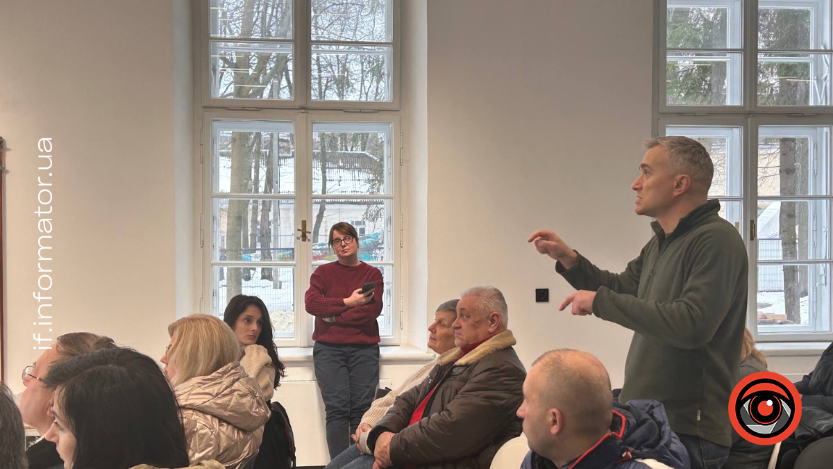 Франківці проти будівництва біля моста-довгобуда на Пасічній