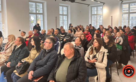 Франківці проти будівництва біля моста-довгобуда на Пасічній