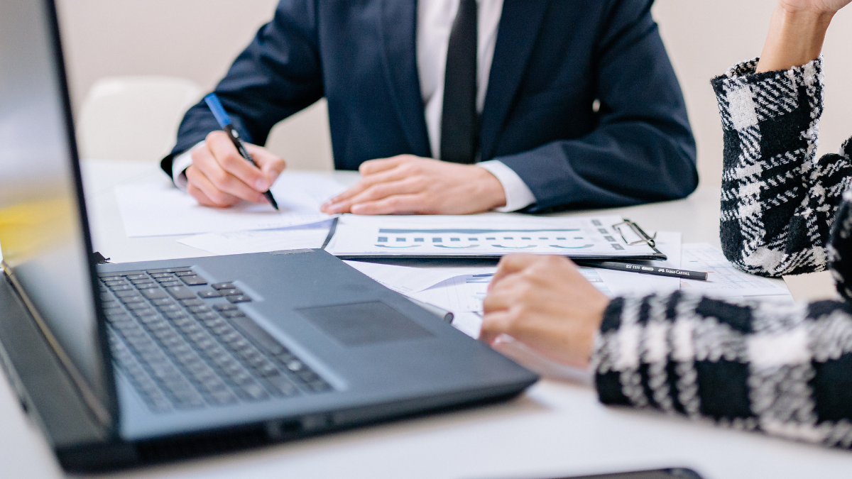 Експерти KSE Graduate Business School пропонують консультації ветеранам і членам їх родин