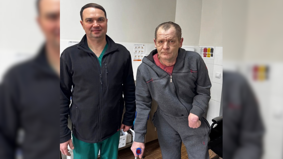 Прикарпатцю, який пережив полон, франківські лікарі повернули можливість ходити