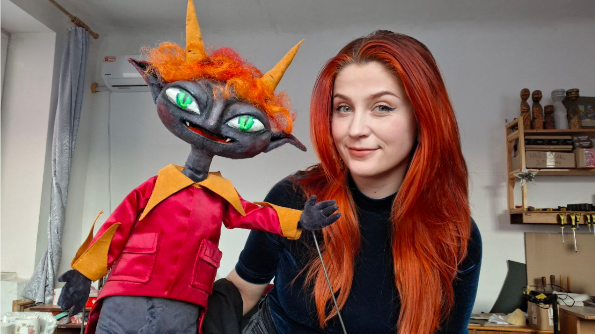 «Для творчої людини будь-який матеріал має потенціал»: як франківські майстри створюють ляльок для театральних постановок