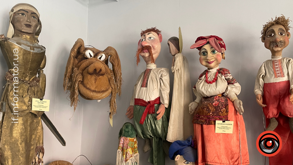 «Для творчої людини будь-який матеріал має потенціал»: як франківські майстри створюють ляльок для театральних постановок