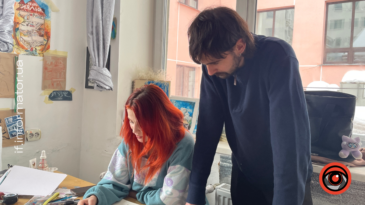 «Для творчої людини будь-який матеріал має потенціал»: як франківські майстри створюють ляльок для театральних постановок