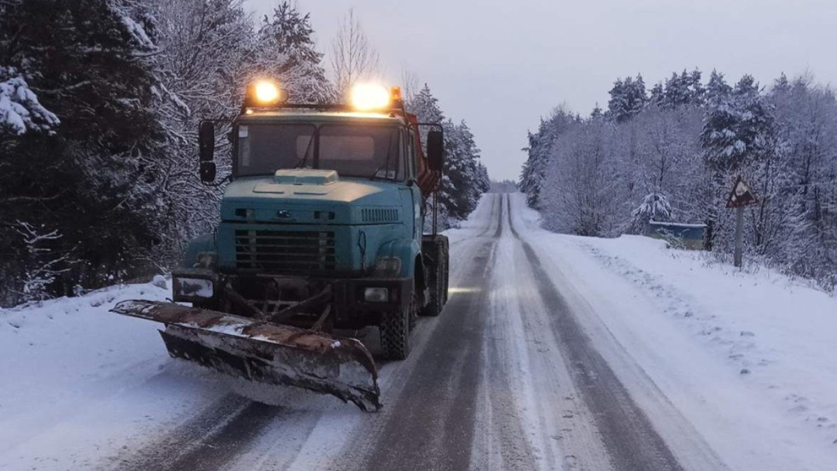 На Івано-Франківщині ввели жовтий рівень небезпеки через складні погодні умови