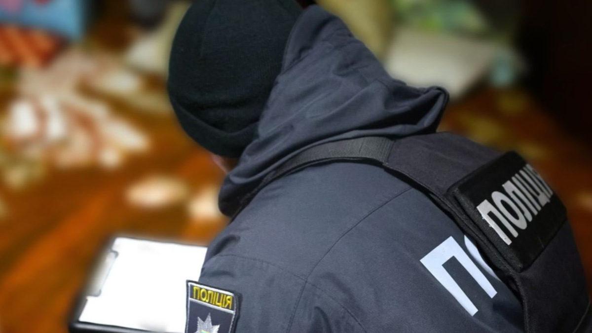 У Франківську викрили 24-річного чоловіка, якого підозрюють у системному збуті наркотиків