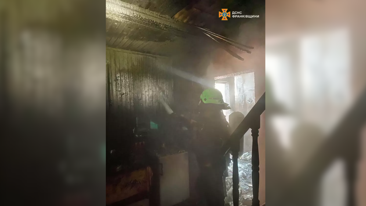 3 лютого сталася пожежа приватного житлового будинку в селі Дзвиняч Дзвиняцької територіальної громади на Івано-Франківщині.