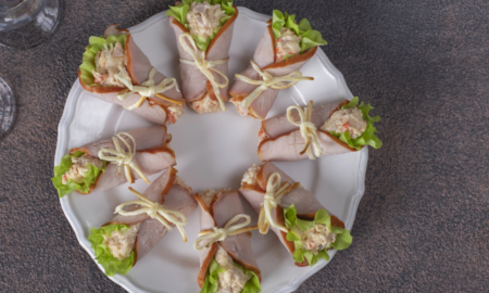 Рулетики з шинкою, для яких не потрібні шпажки