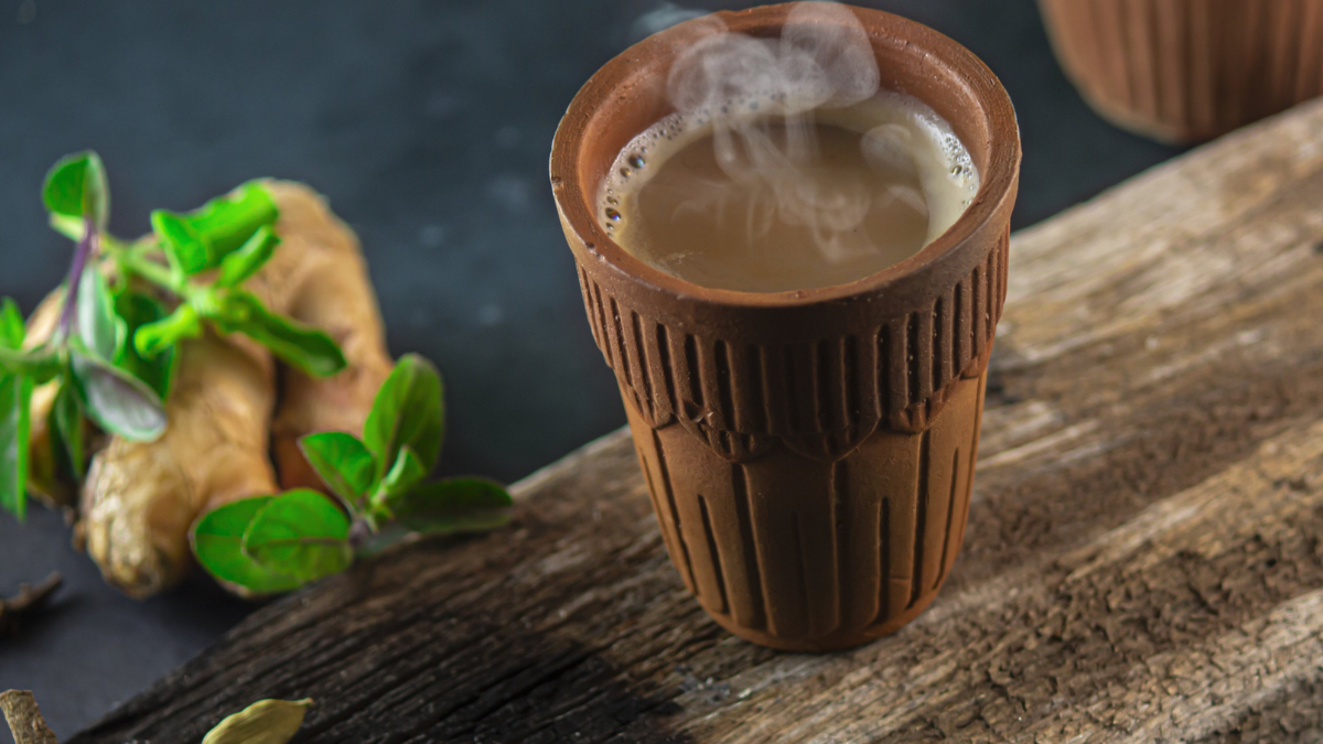 Чай з молоком і спеціями для морозних днів