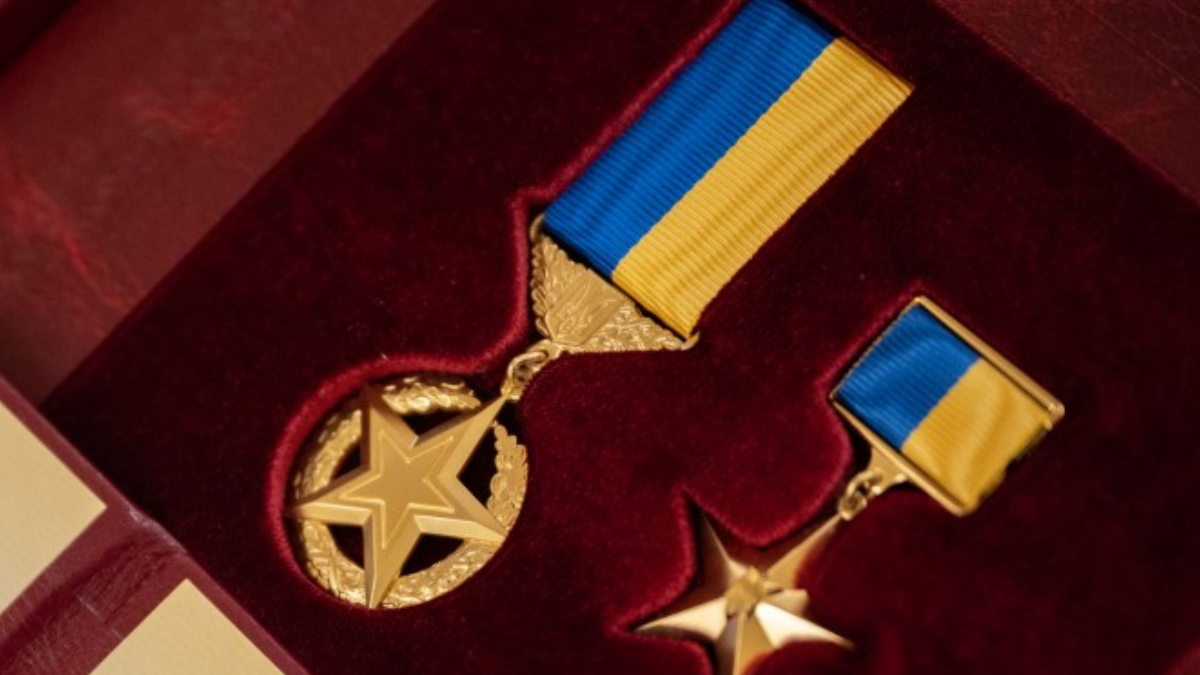 Прикарпатець Владислав Сенюк посмертно отримав звання Героя України