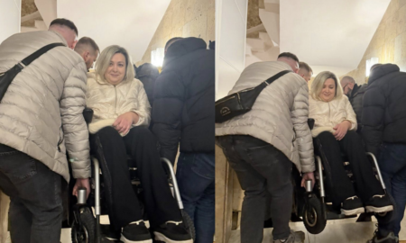 У Франківську люди на кріслах колісних не могли потрапити на концерт через несправний ліфт