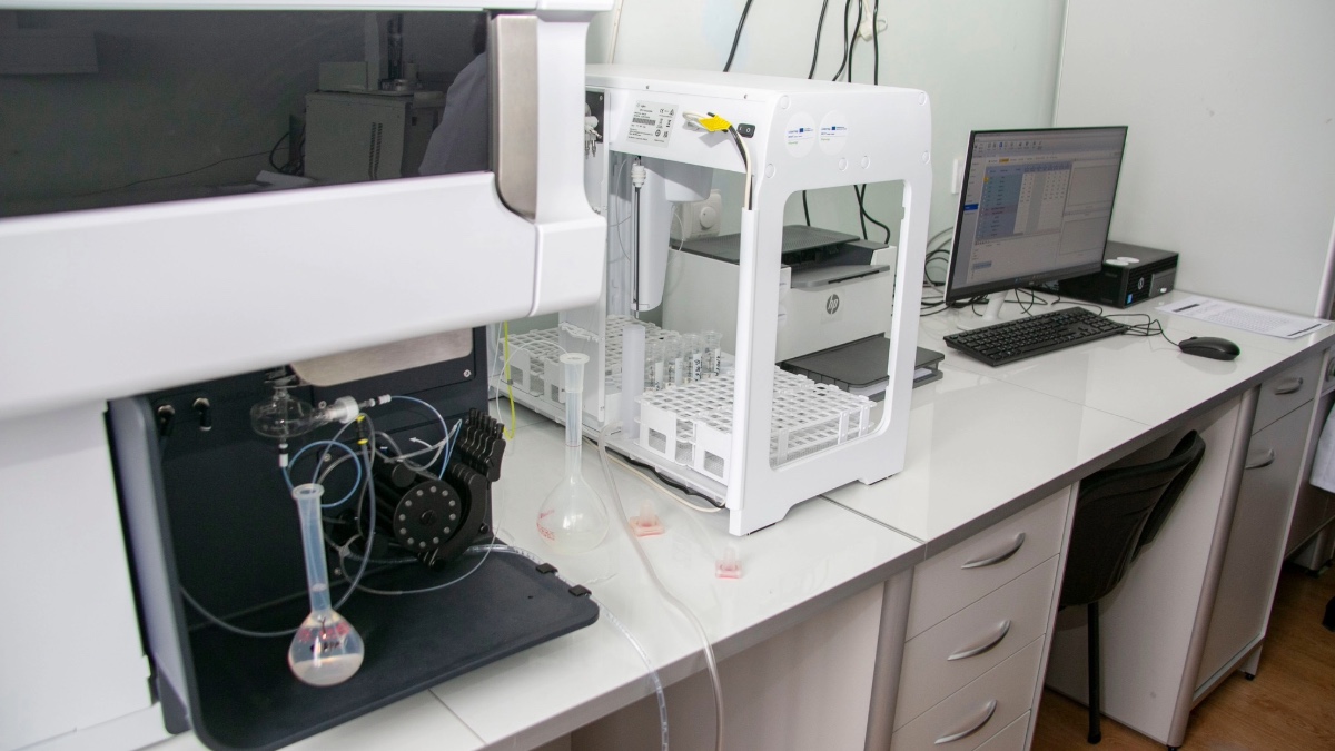 Івано-Франківську передали обладнання для контролю якості води