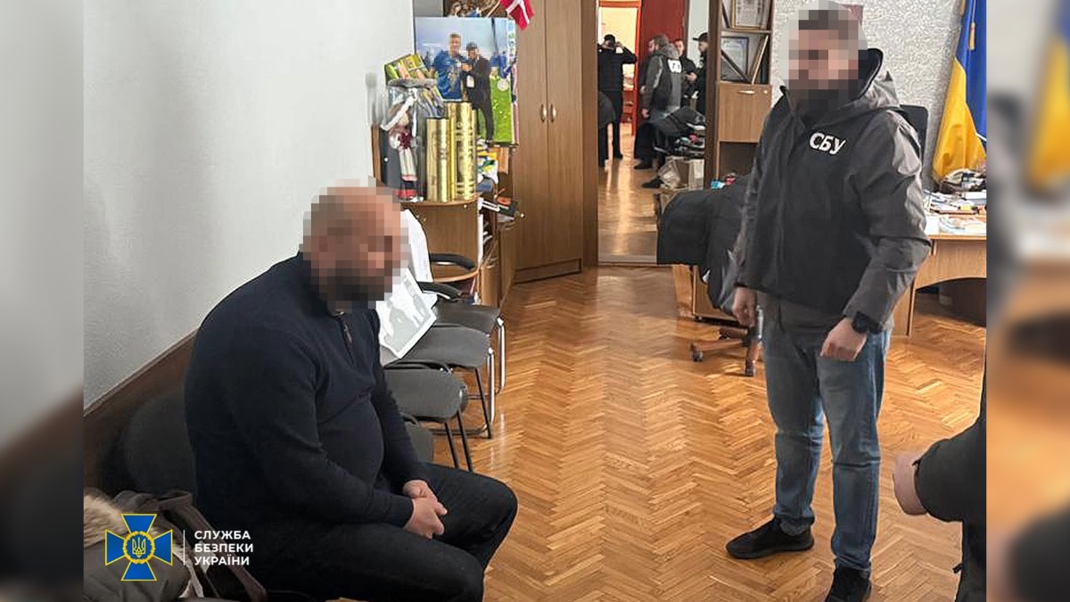 затримали мера