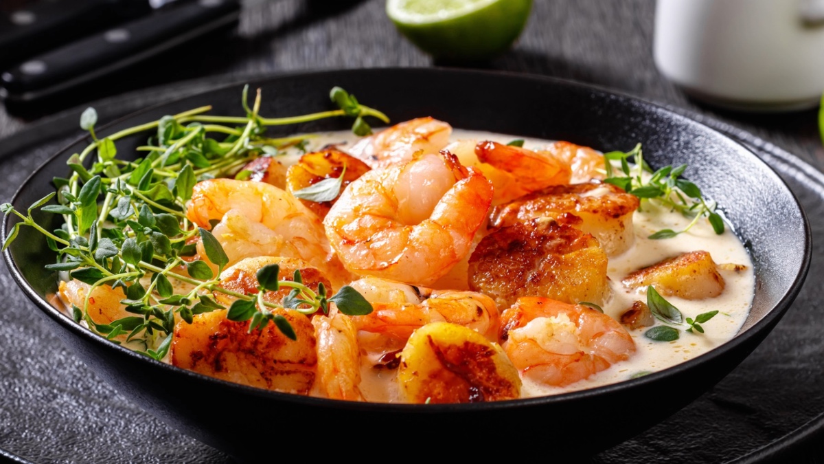 Креветки у сирному соусі: рецепт закуски до столу