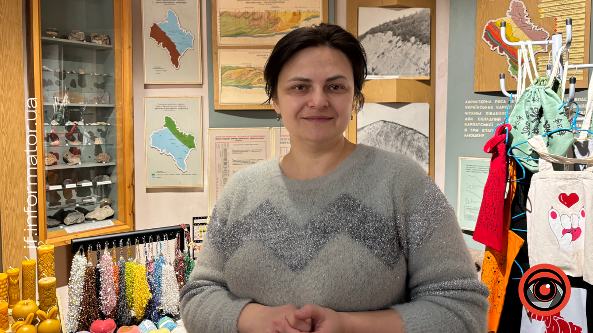 З 12 по 13 лютого в Івано-Франківську на першому поверсі ратуші відбувається благодійний ярмарок