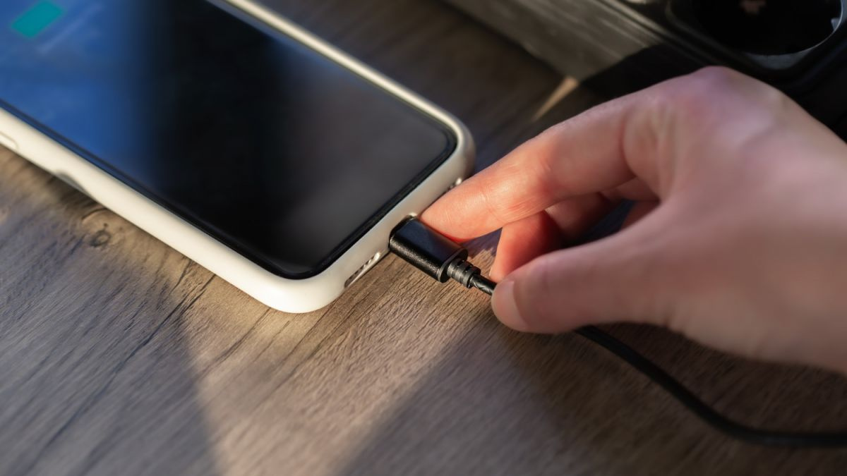 У Калуші планують придбати зарядні станції для "Пунктів незламності"