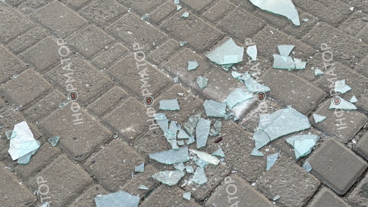 Мешканці Франківська можуть отримати компенсацію на ремонт пошкодженого житла внаслідок обстрілуМешканці Франківська можуть отримати компенсацію на ремонт пошкодженого житла внаслідок обстрілу