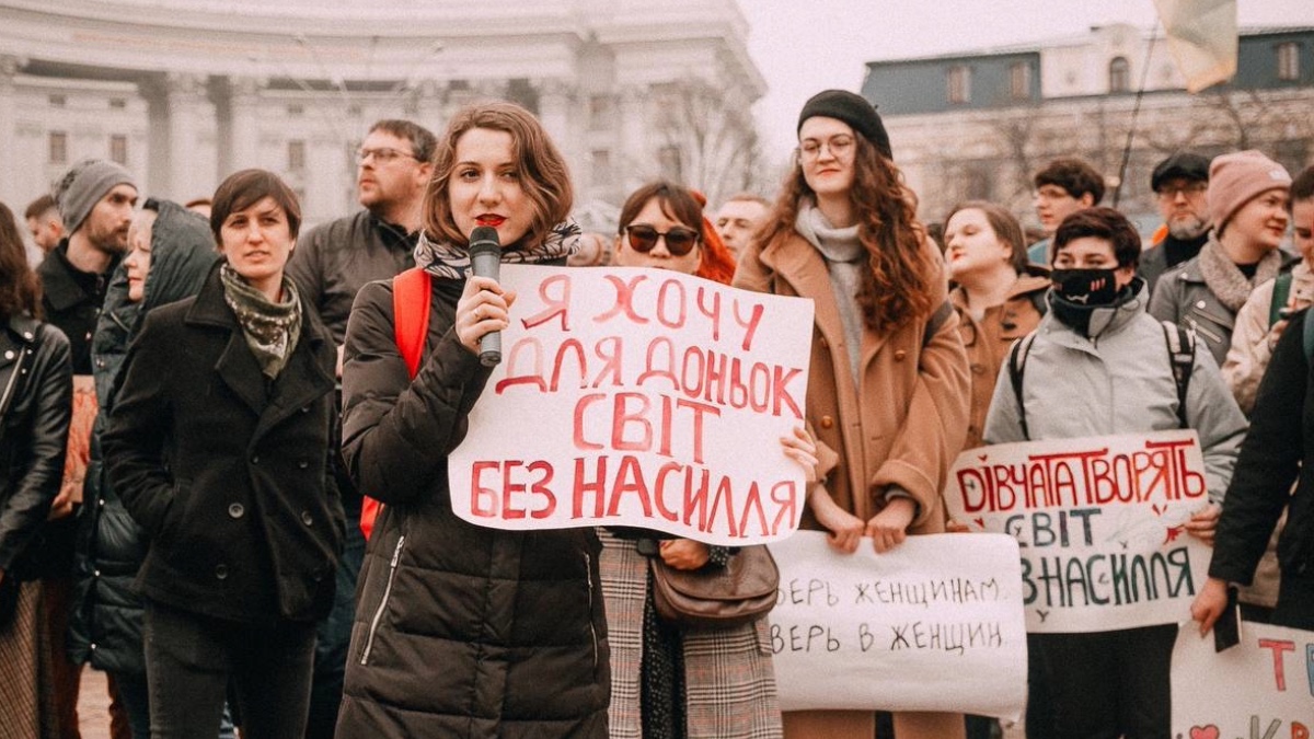 Ольга Кукула-Новак під час Маршу жінок у 2020 році