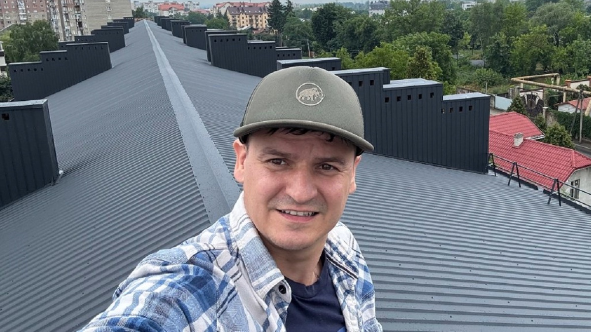 Голова ОСББ «Хмельницького, 1» Володимир Могильняк. Фото: Володимир Могильняк