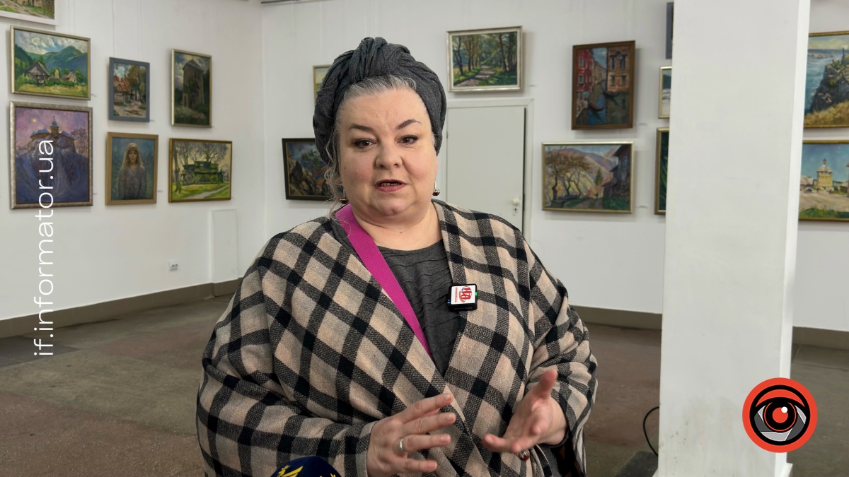 Світлана Повшик під час відкриття виставки «Миті реальності» в Івано-Франківську 2 березня 2026 року