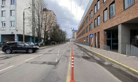 В Івано-Франківську тимчасово змінили схему організації дорожнього руху в районі інноваційного центру «Промприлад Реновація»