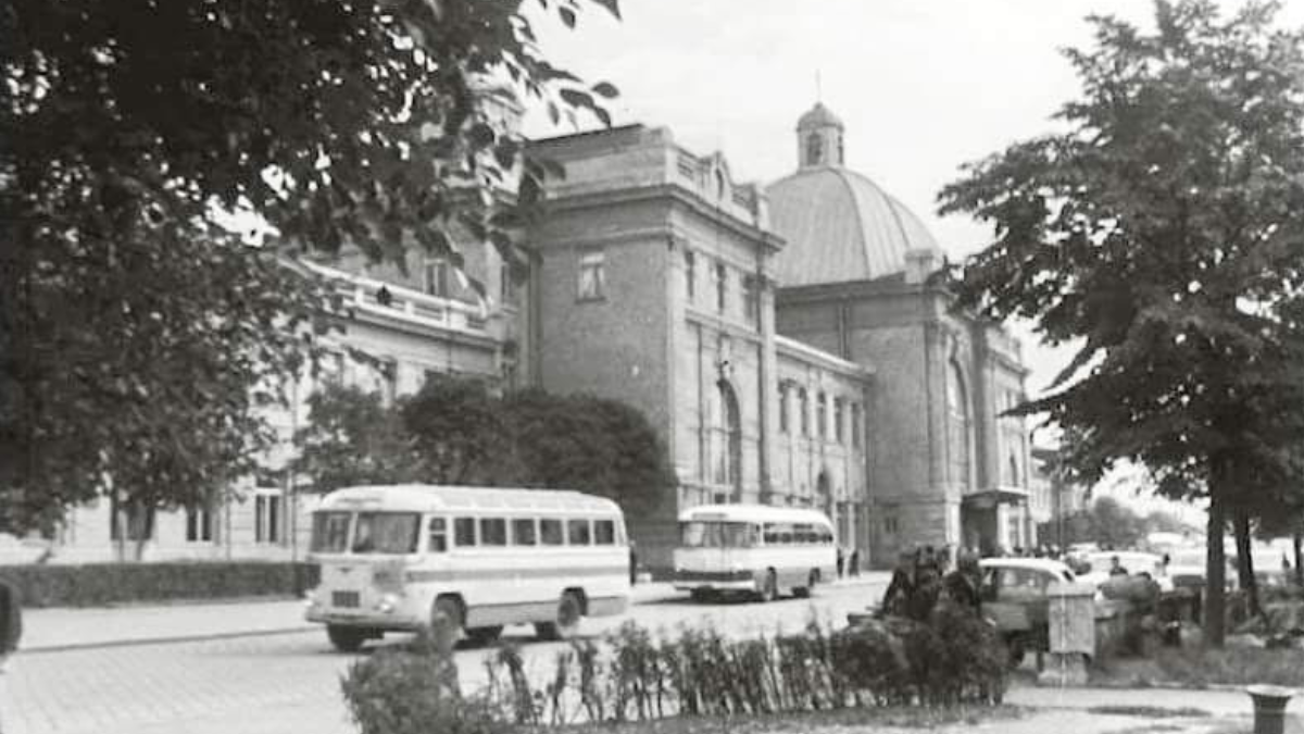 Ретро франківськ