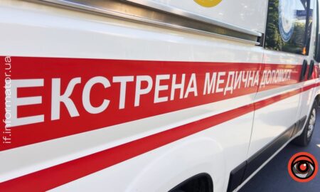 «Врятувати хлопця не вдалося»: внаслідок ДТП на Франківщині загинув мотоцикліст